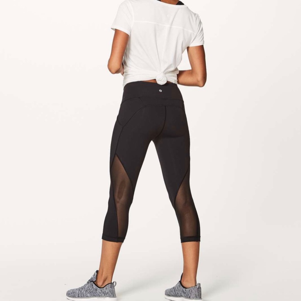 Lululemon sweat your heart out cropped leggings